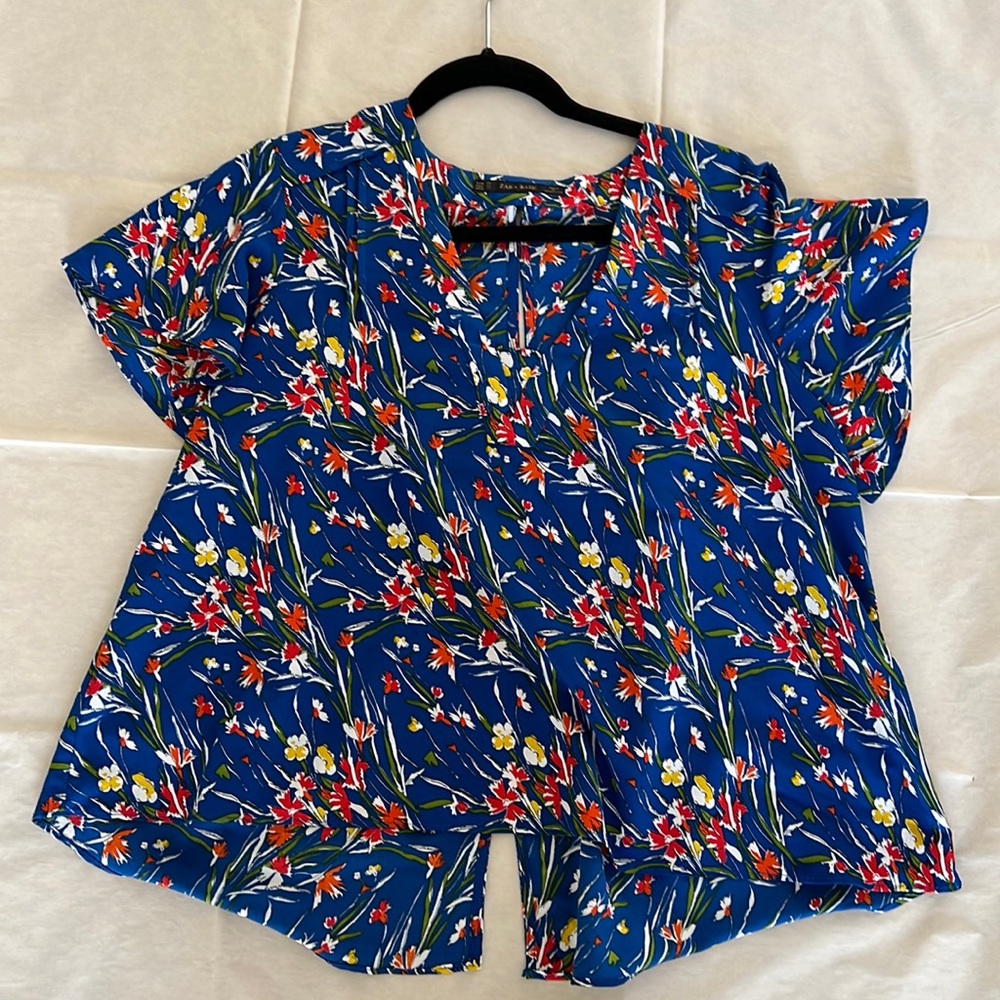 Zara Basic Floral Open Back Blouse